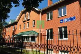 танхаус 490 м2 