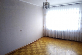 продам 1 комнатную квартиру